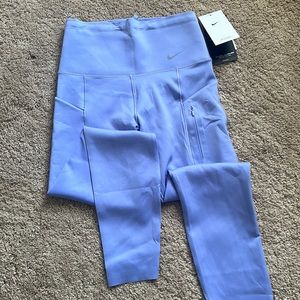 PURPLE NIKE GO LEGGINGS